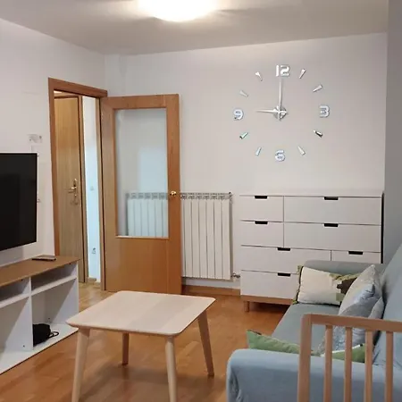 Un Balcon Al Paraiso Apartment *